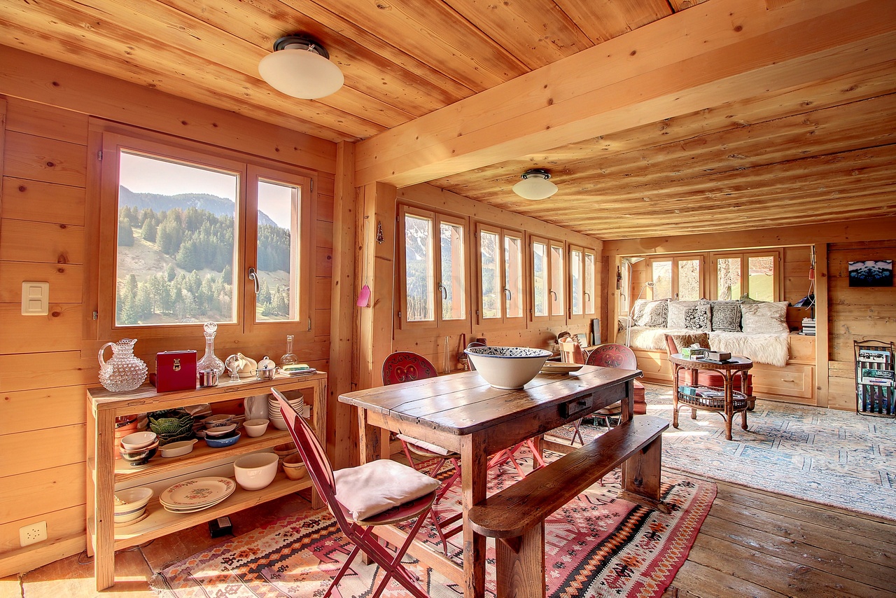 Chalet Rougemont - picture 3